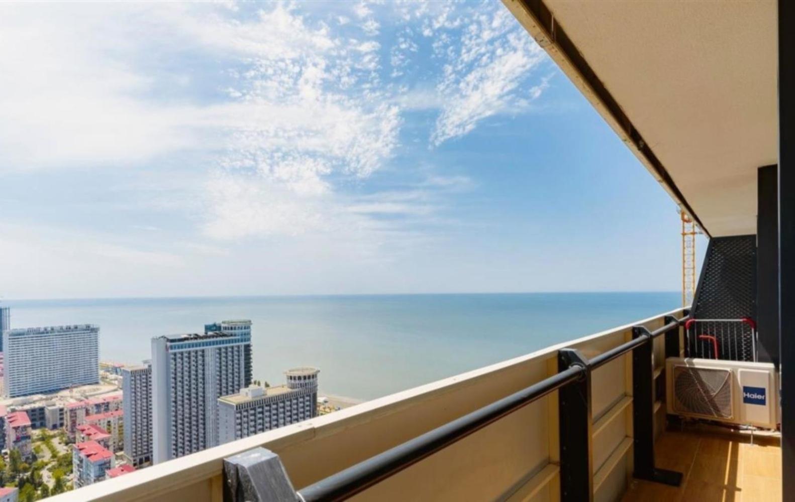Panorama Black Sea View & Aparthotel Batoemi Buitenkant foto