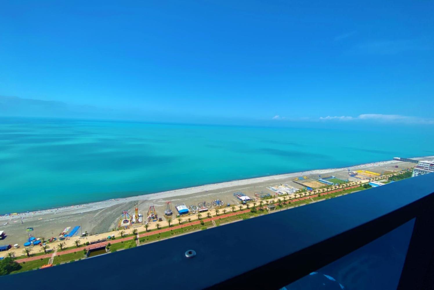 Panorama Black Sea View & Aparthotel Batoemi Buitenkant foto