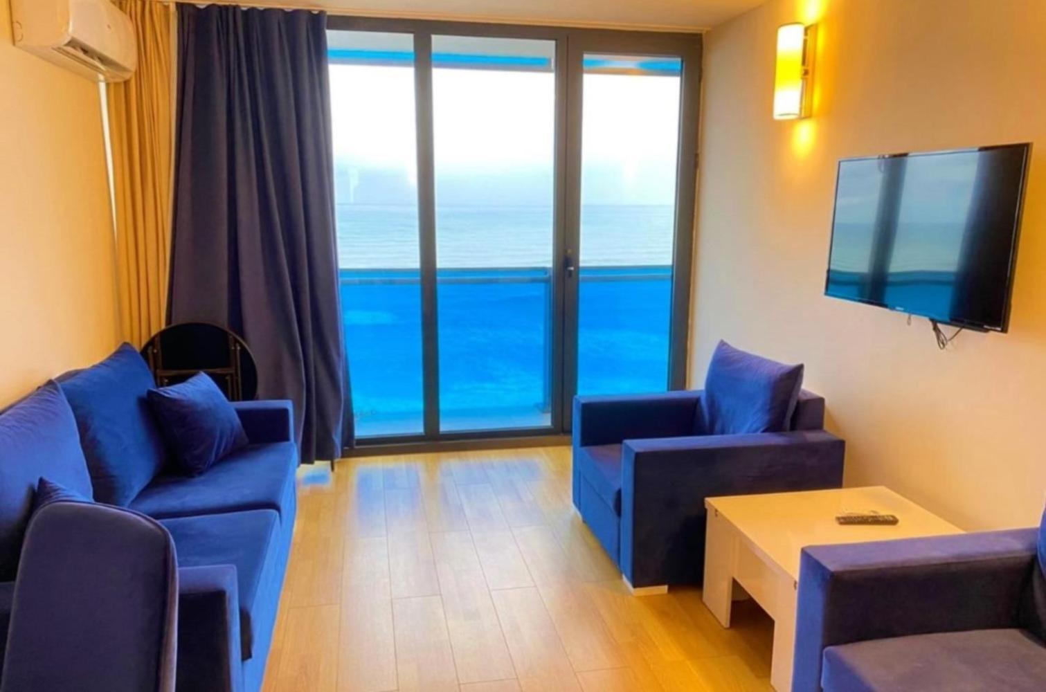 Panorama Black Sea View & Aparthotel Batoemi Buitenkant foto